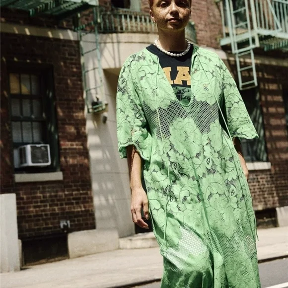 Mr. Larkin Lola Dress In Green - Picture 2 of 12
